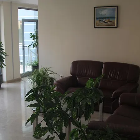 In Kristal Complex * Nesebăr